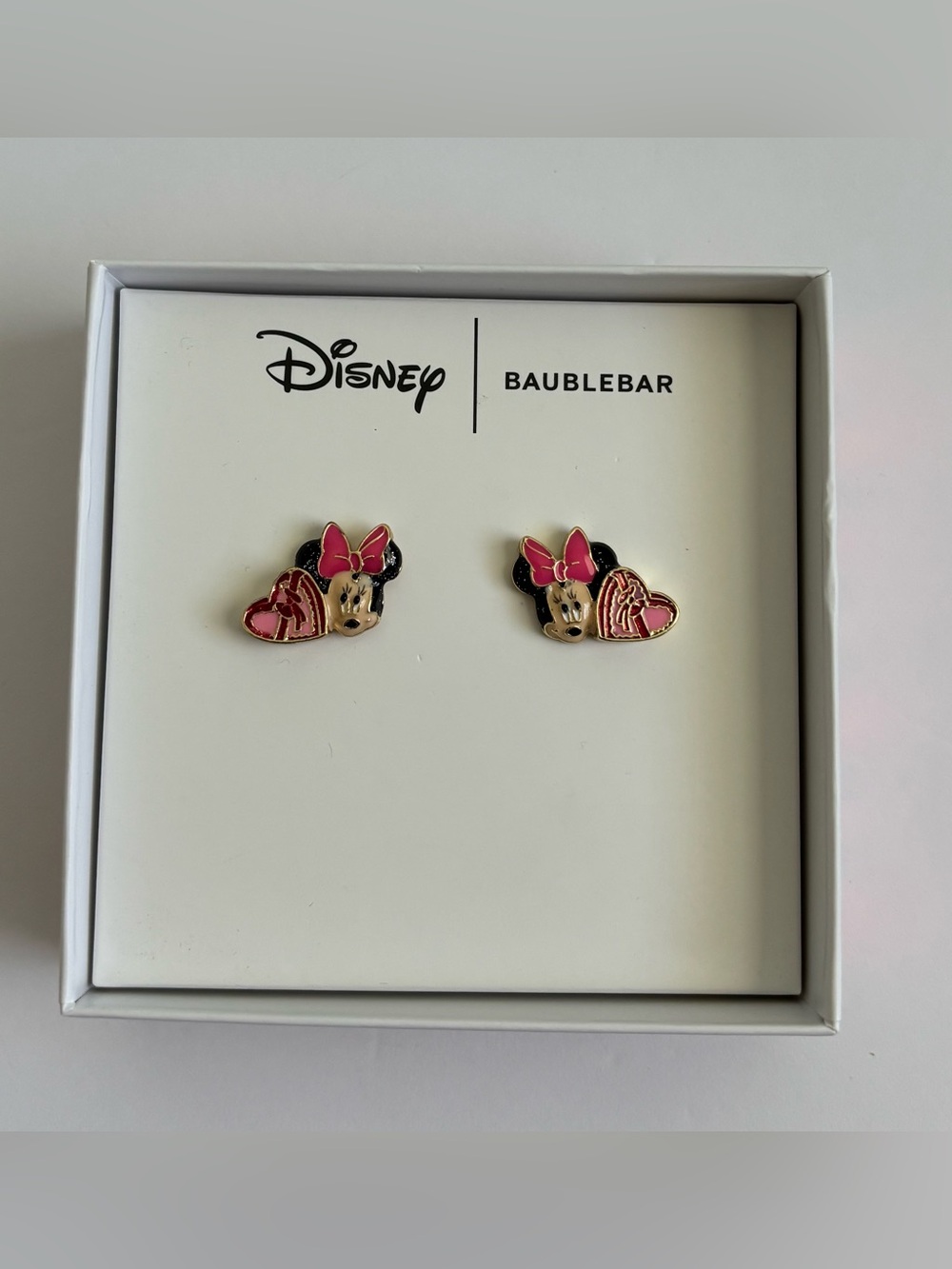 BaubleBar Disney Minnie Mouse Heart Valentine Earrings New In Box NIB